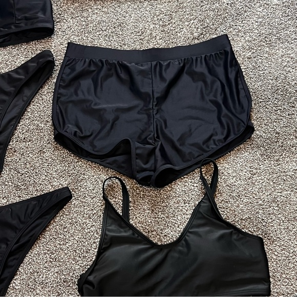 Bikini lot - Picture 5 of 5